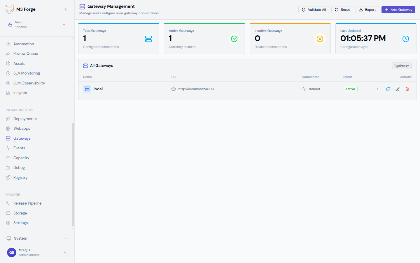 Gateway configuration dashboard showing status cards, connection list, and management controls